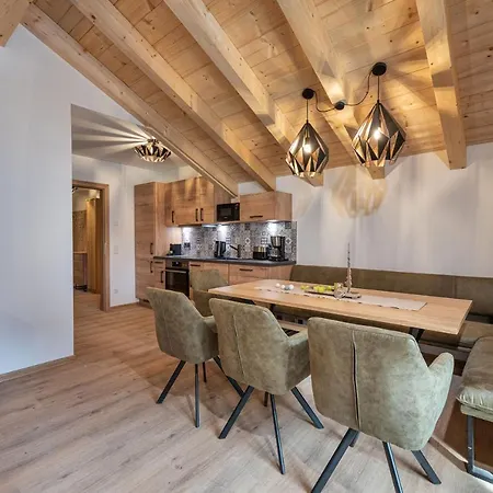 Alpenparks Glemmrise Aparthotel Viehhofen