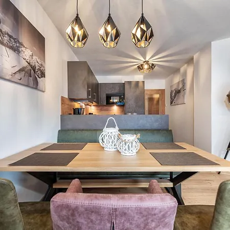 Aparthotel Alpenparks Premium Rehrenberg Ii Viehhofen