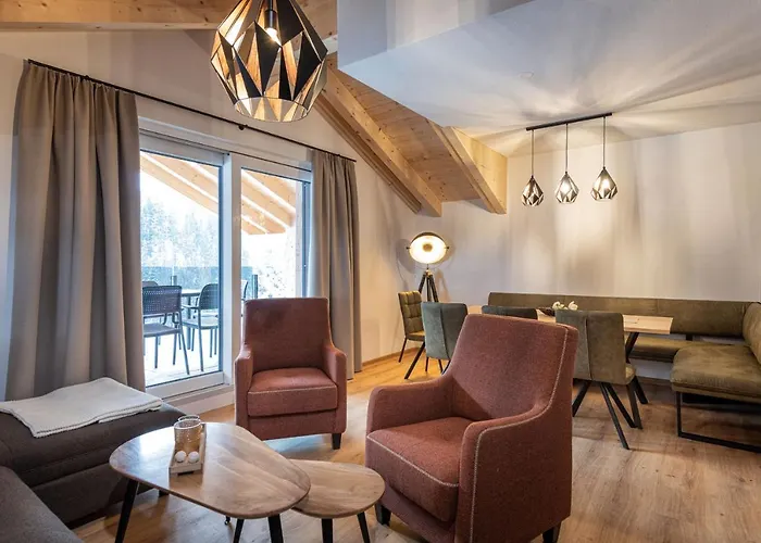 Alpenparks Glemmrise Aparthotel 4*
