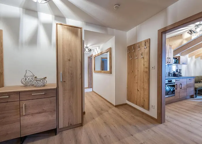 Alpenparks Glemmrise Aparthotel 4*