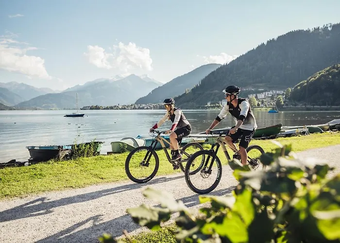 Alpenparks Glemmrise Aparthotel 4*