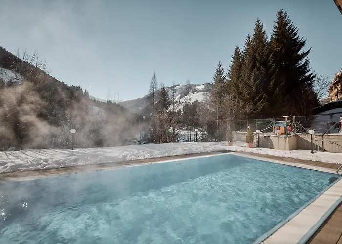 Aparthotel Alpenparks Glemmrise 4*